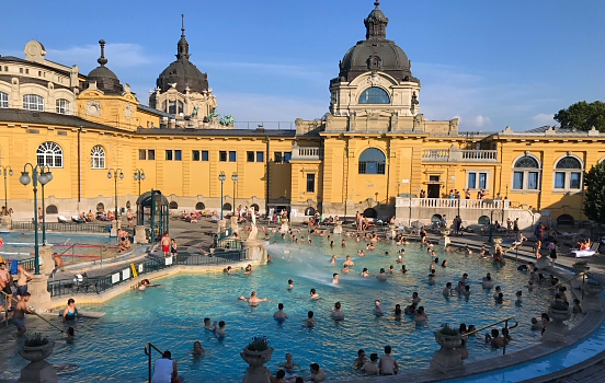 Széchenyi bath, Budapest