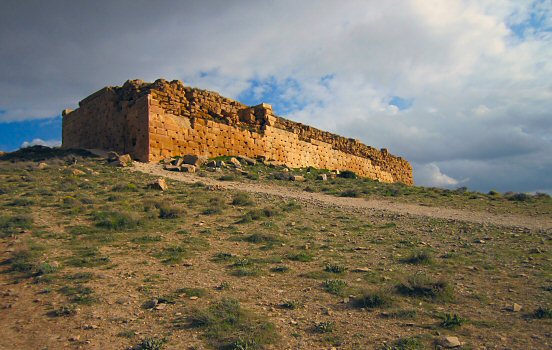 Toll-e Takht fortress in Pasargadae