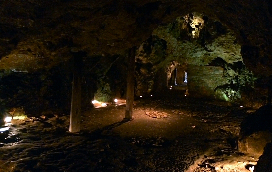 Dragon cave, Krakow
