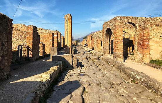 Exploring Pompeii