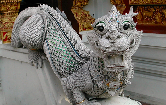 Dragon statue of Wat Pan Tao