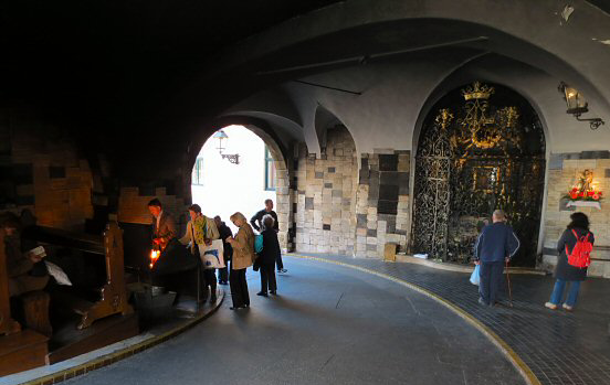 Virgin Mary shrine inside Stone Gate, Zagreb